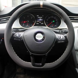 Yüzüklü Alcantara Model Dikişli Oto Direksiyon Kılıfı